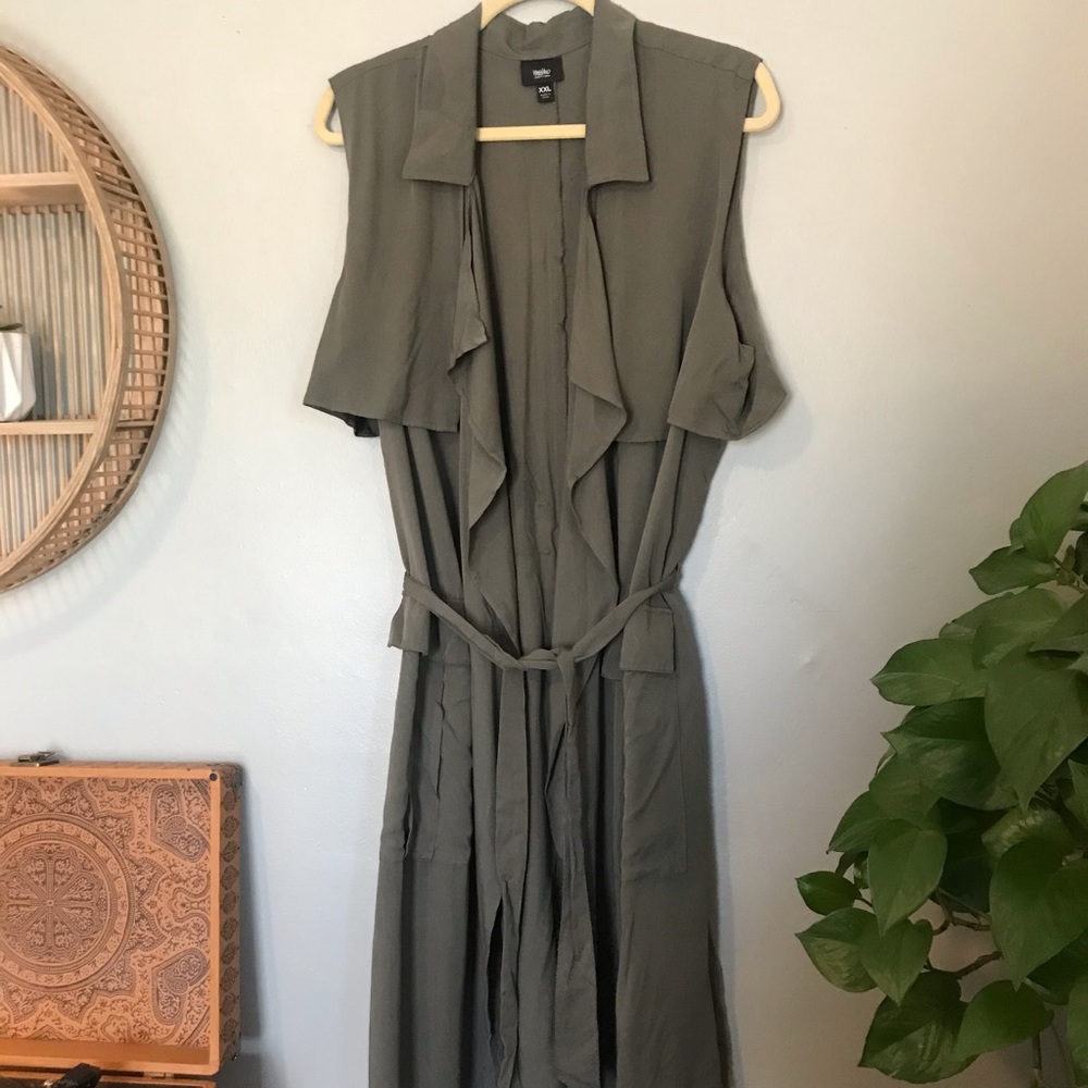 Long trench vest